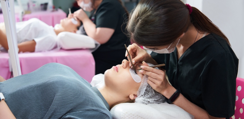 Choosing a place of business for your lash salon